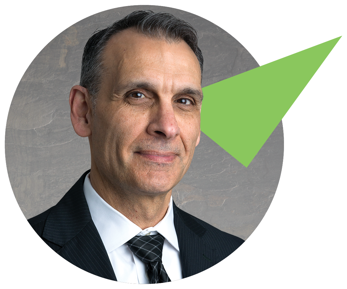 Matt Silvestro, administrateur